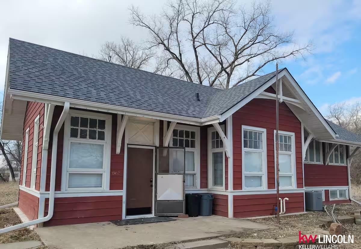 1850 N 228 Plaza  Elkhorn NE 68022 photo
