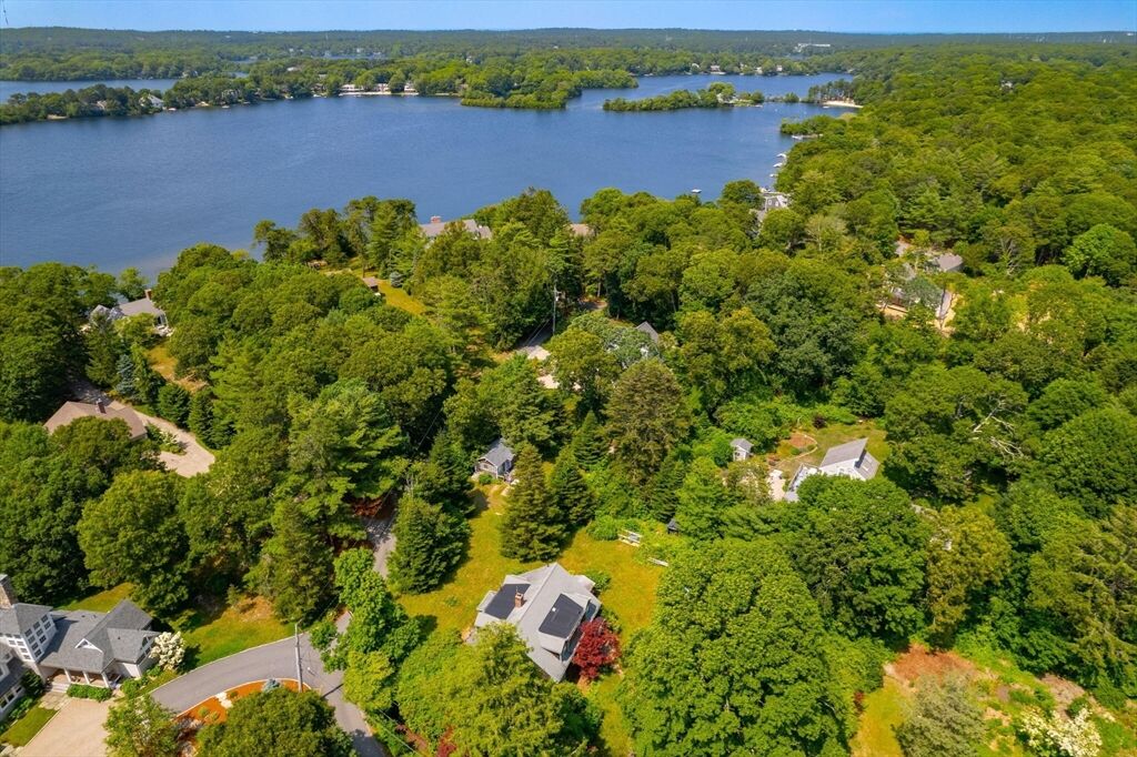 Property Photo:  58 Loomis Lane  MA 02632 
