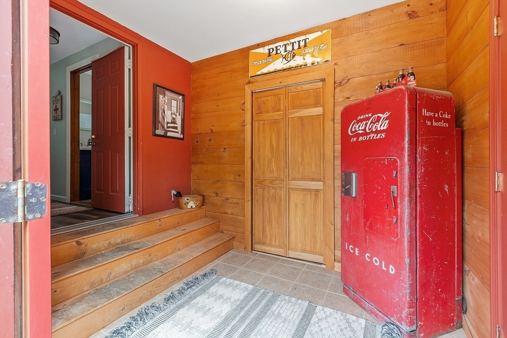 Property Photo: 89 Peach St MA 01005