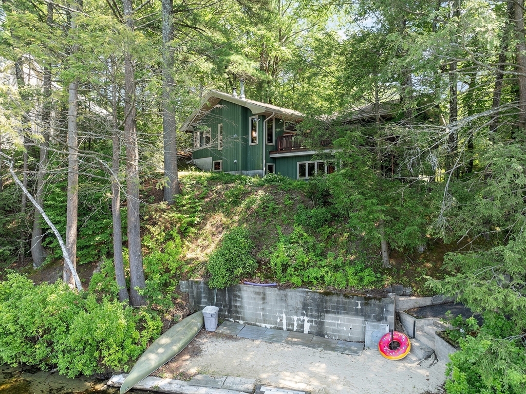Property Photo: 260 Fort Pond Rd MA 01523