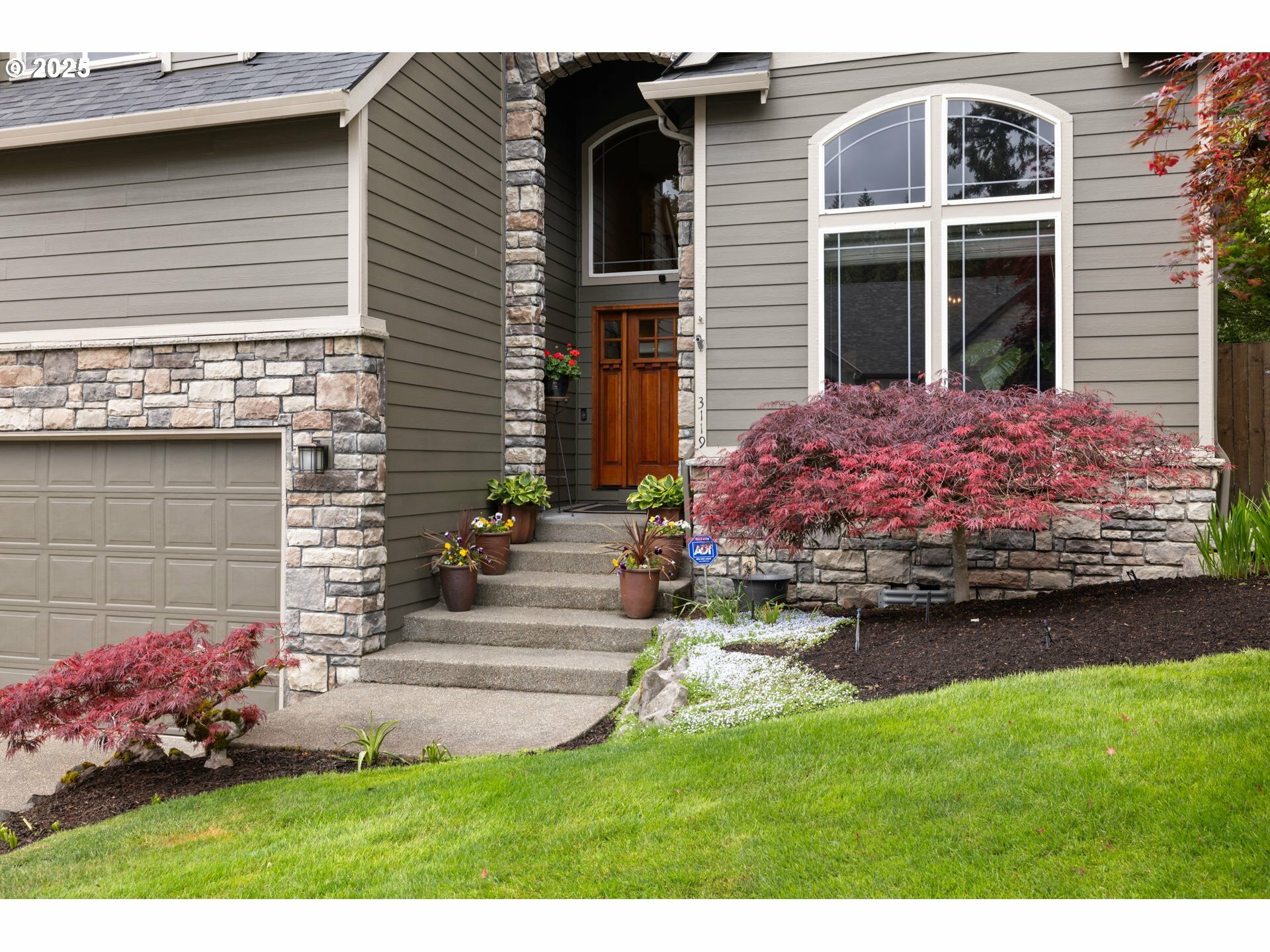 Property Photo: 3119 NW 29th Ave WA 98607
