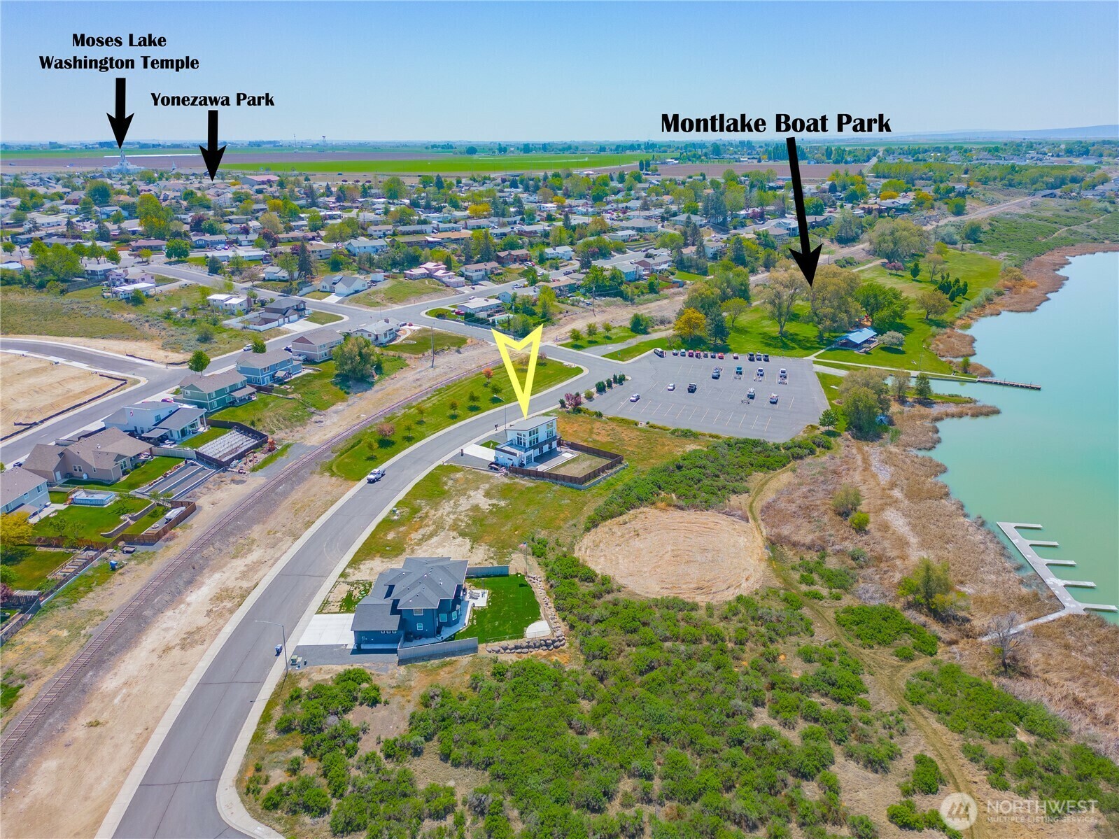 Property Photo: 1828 S Boardwalk Avenue WA 98837