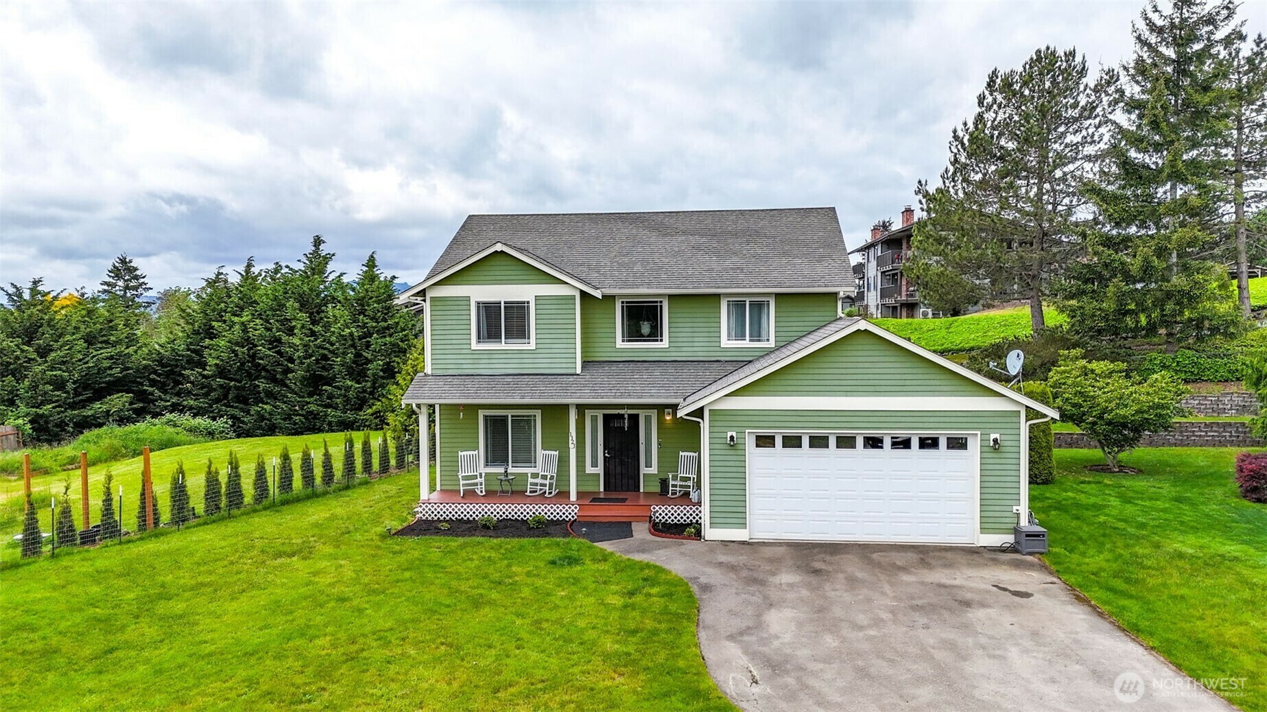 3323  Appaloosa Way  Bremerton WA 98310 photo