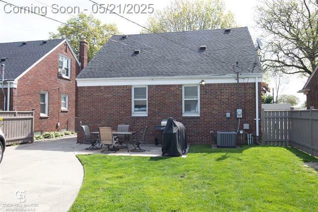 Property Photo: 3620 Mayfair Street MI 48124