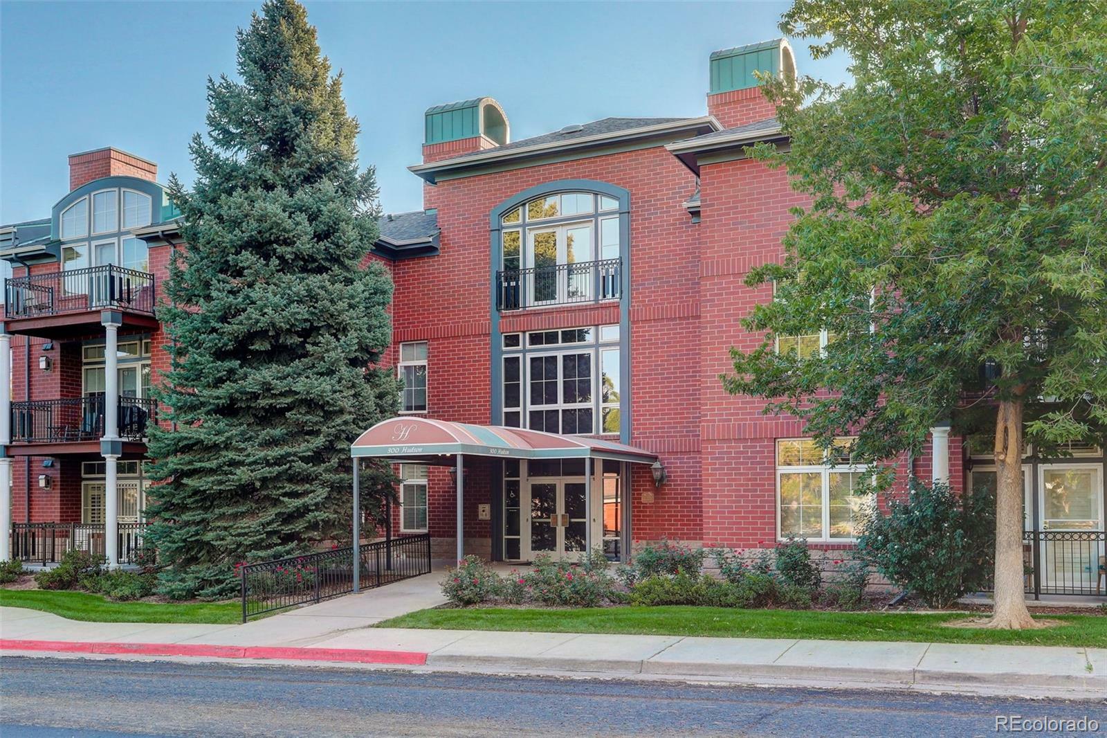 Property Photo: 300 Hudson Street 202 CO 80220