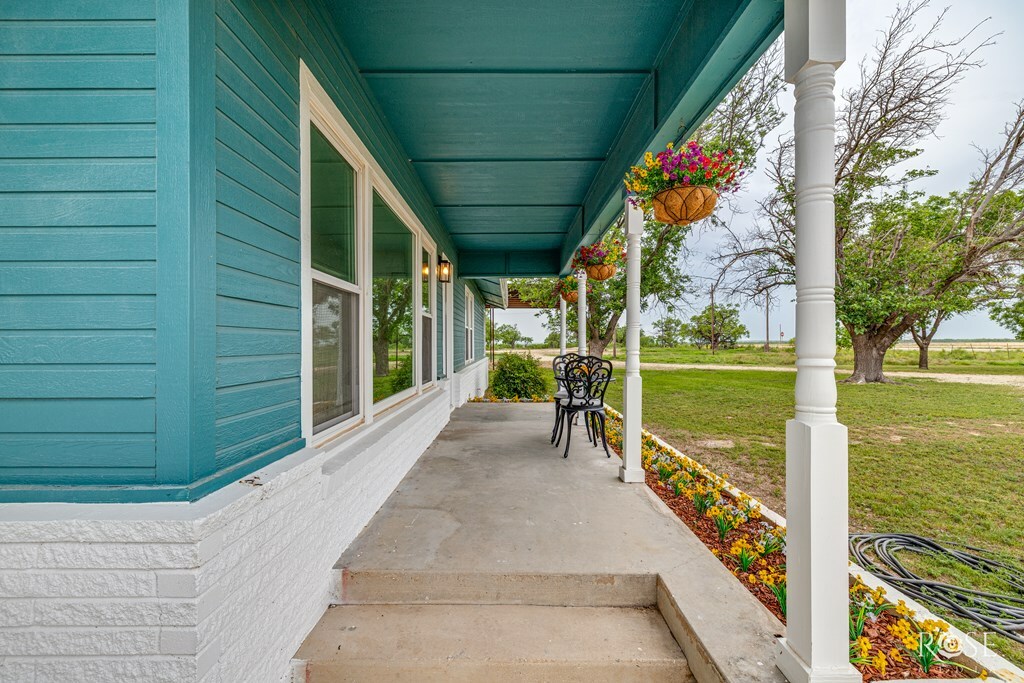 Property Photo: 17865 W Hwy 87 TX 76955