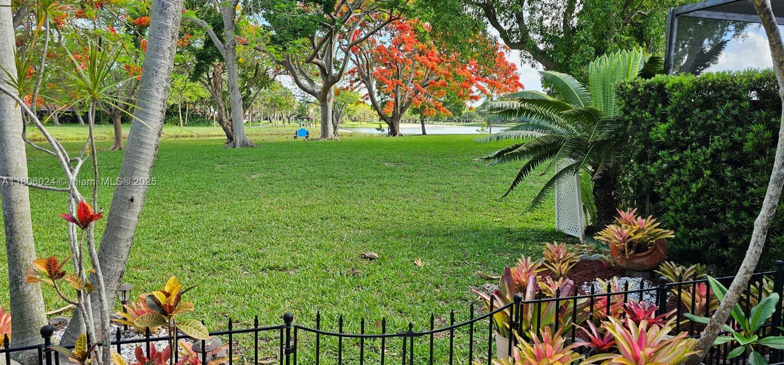 Property Photo: 15545 SW 110th Ter FL 33196