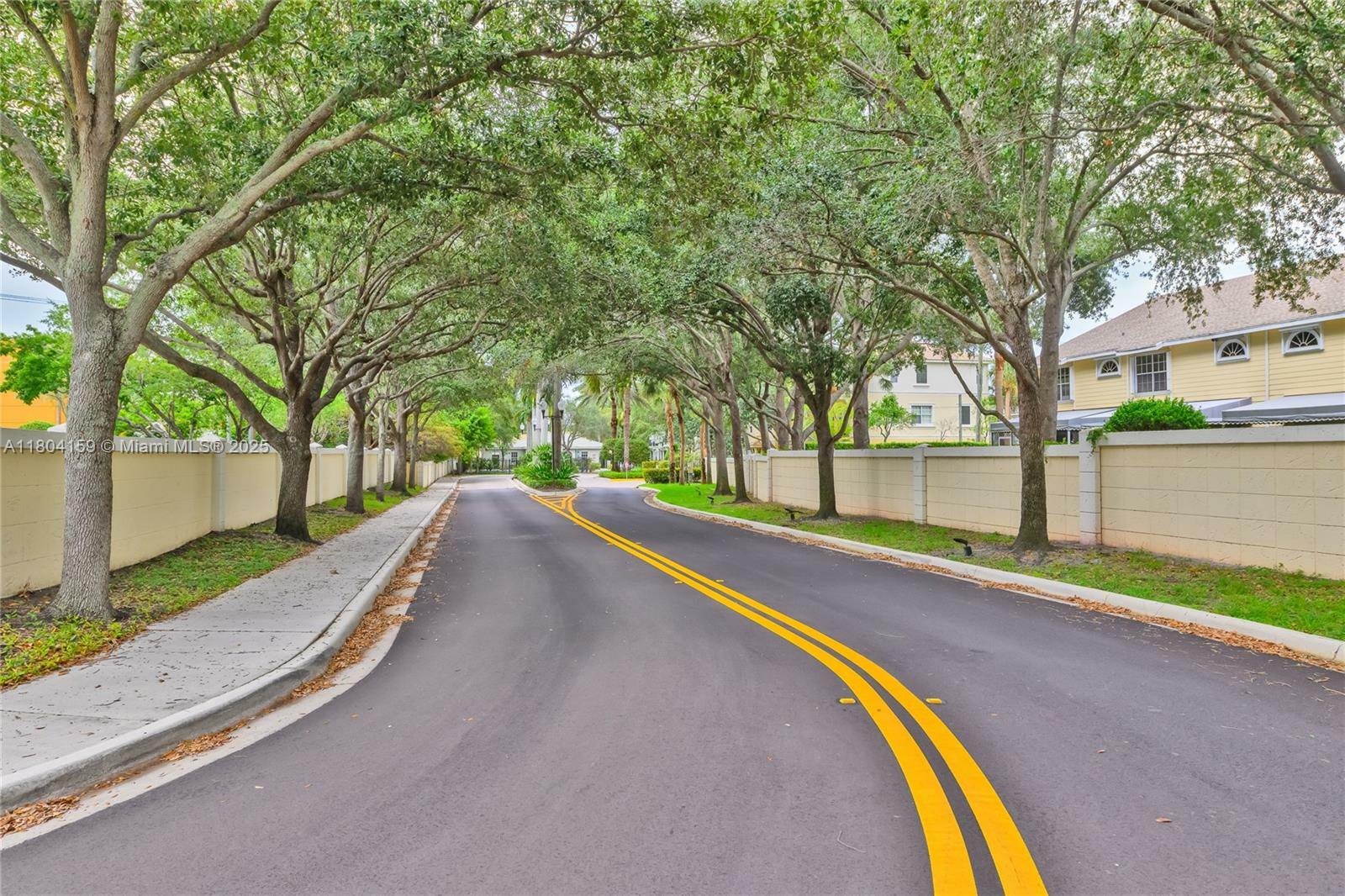 Property Photo: 1157 NW 18th Ave FL 33486