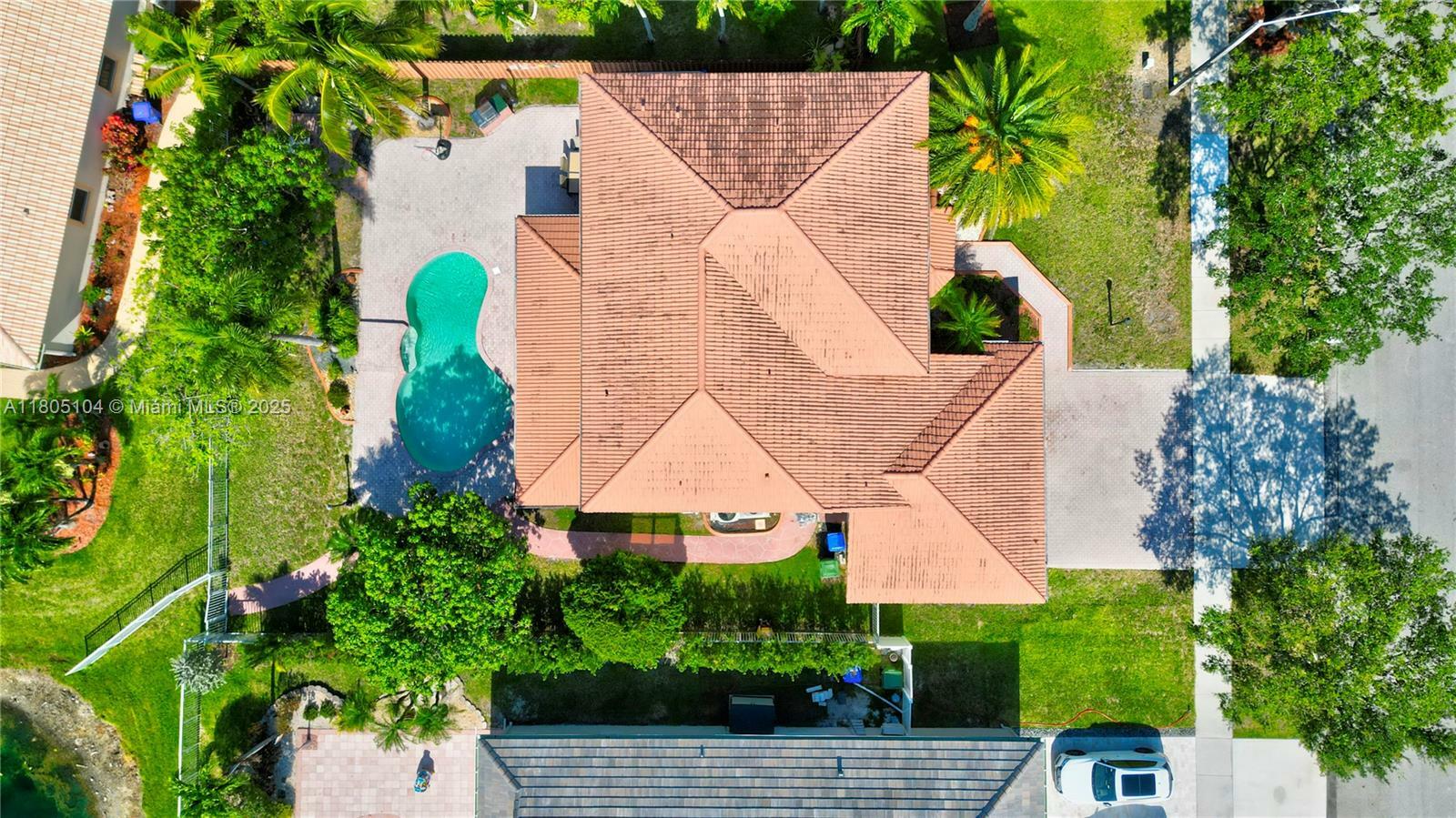 Property Photo: 16372 N Segovia Cir N FL 33331