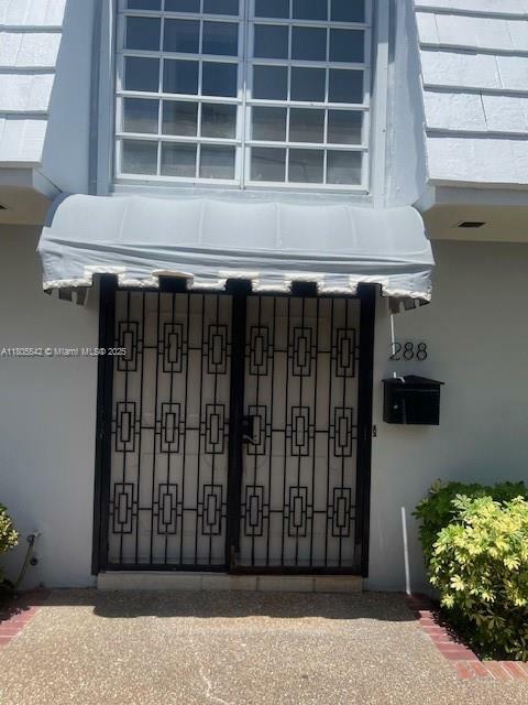 288 Sea View Dr C2  Key Biscayne FL 33149 photo
