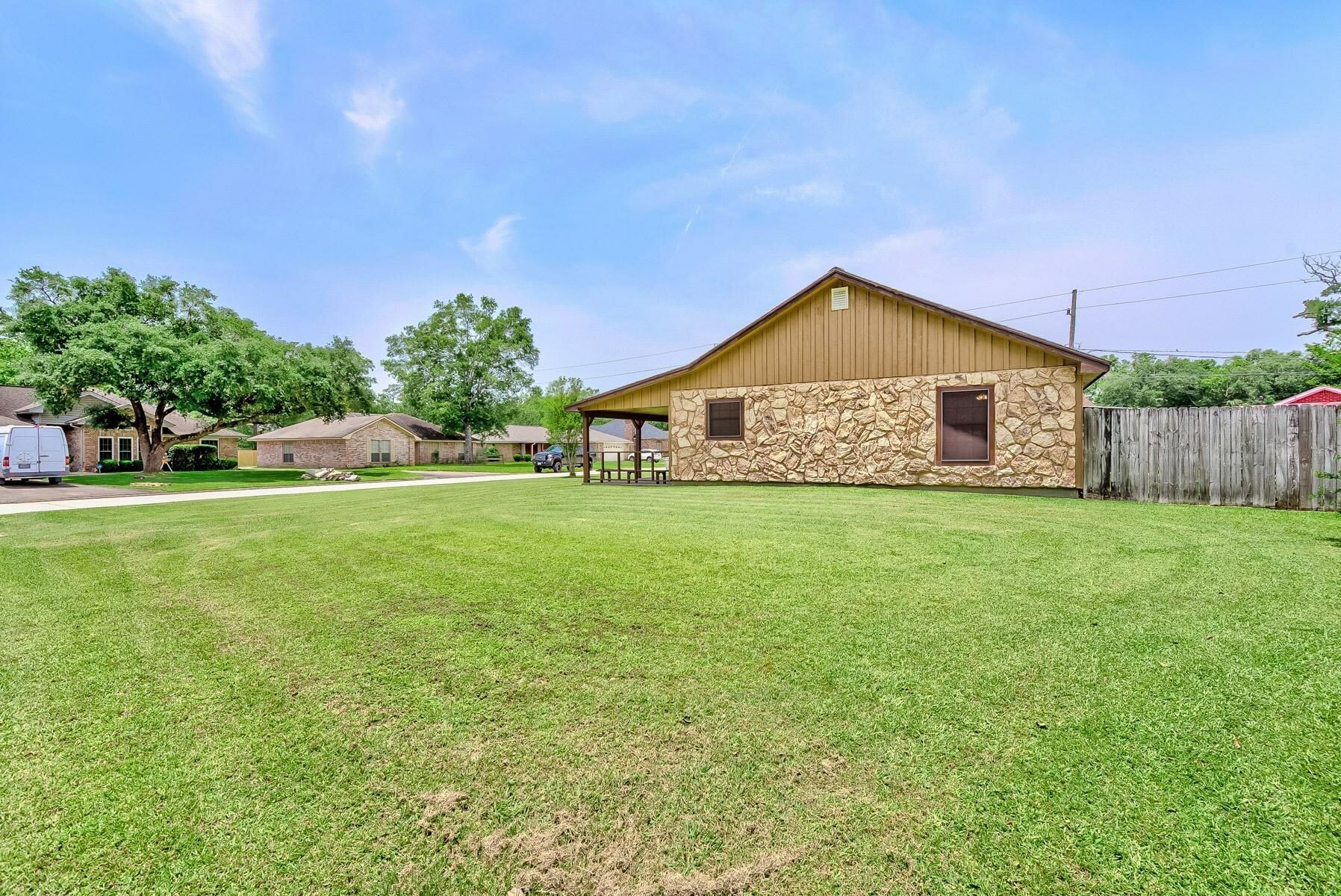 Property Photo: 7230 Firethorn TX 77708
