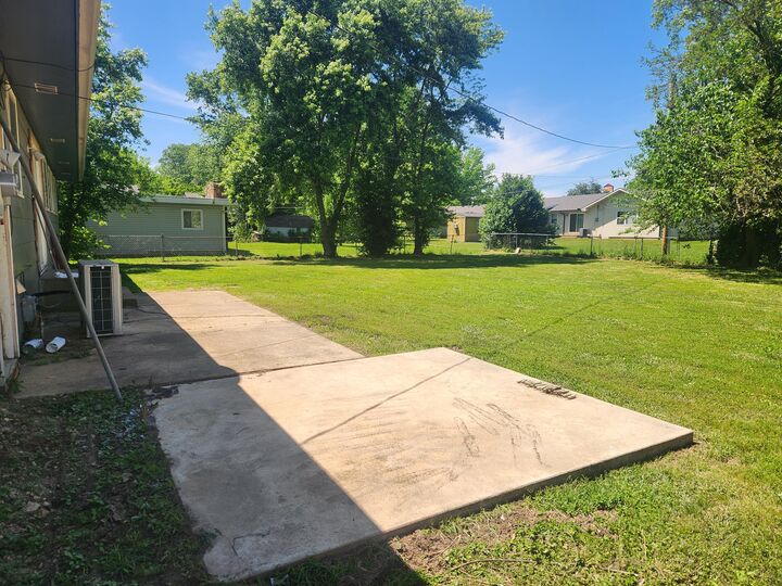 Property Photo:  1611 9th Street  MO 65775 