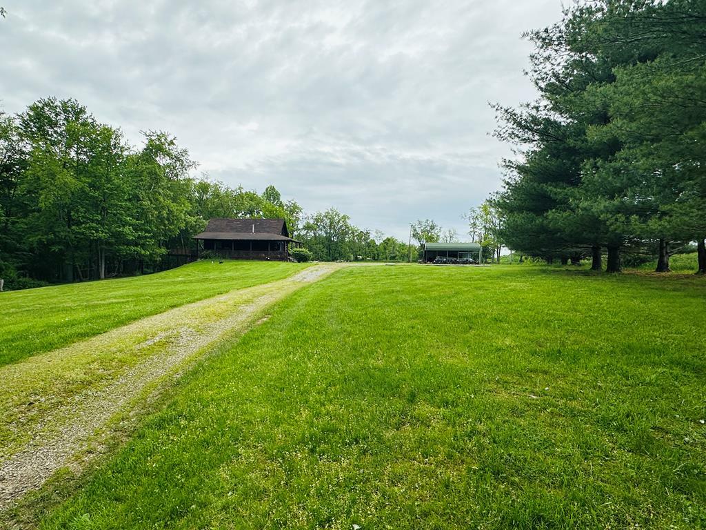 Property Photo: 625 Newland Hill OH 45690