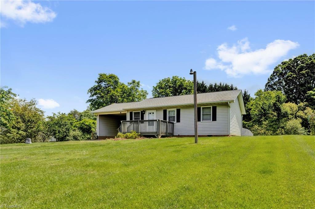 Property Photo: 5527 Nc Highway 8 NC 27019