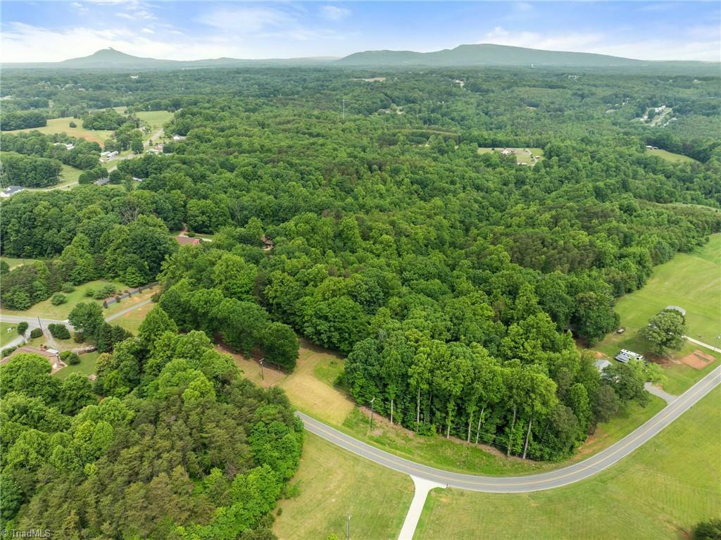 Property Photo: 1099 Slate Road NC 27021