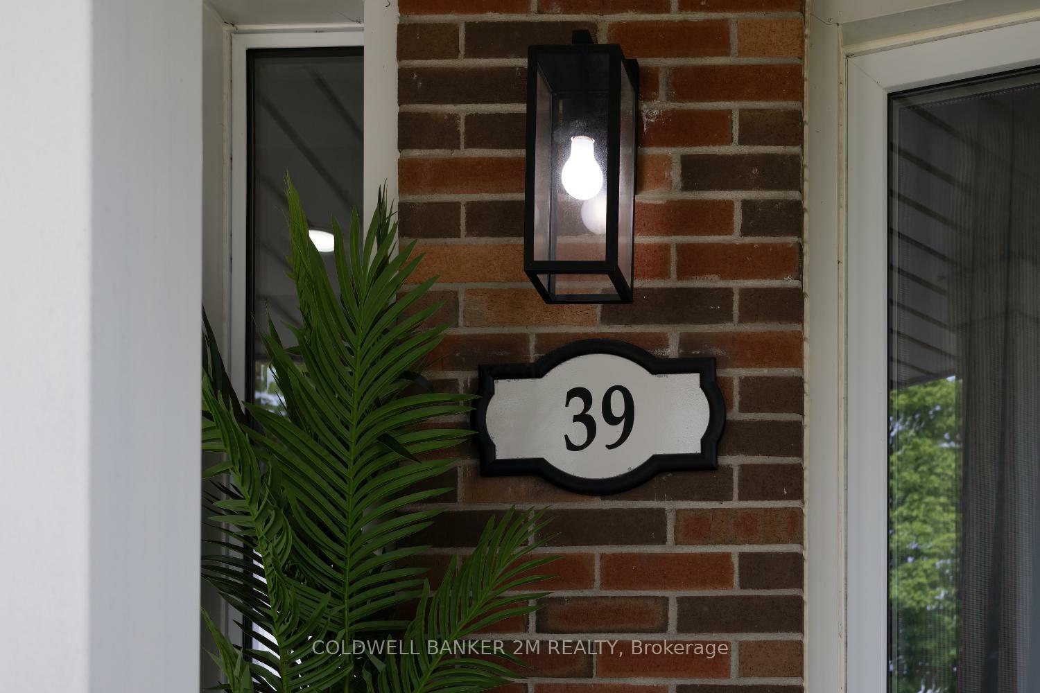 Property Photo: 39 Seneca Avenue ON L1G 3V3