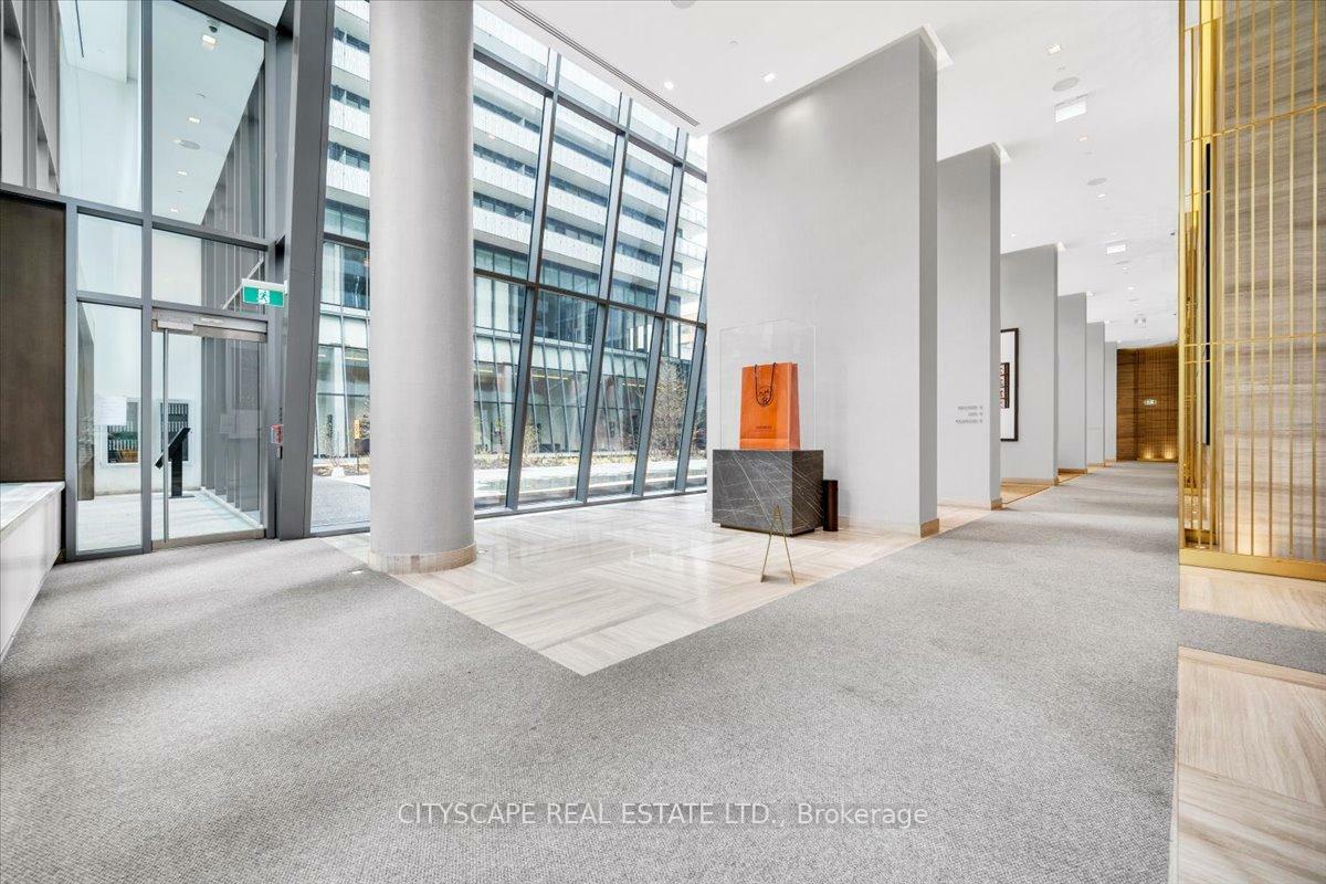 Property Photo: 50 Charles Street 711 ON M4Y 0C3