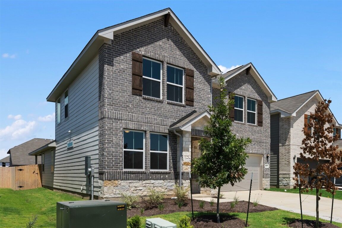 Property Photo:  114 Prairie Falls Drive  TX 78634 