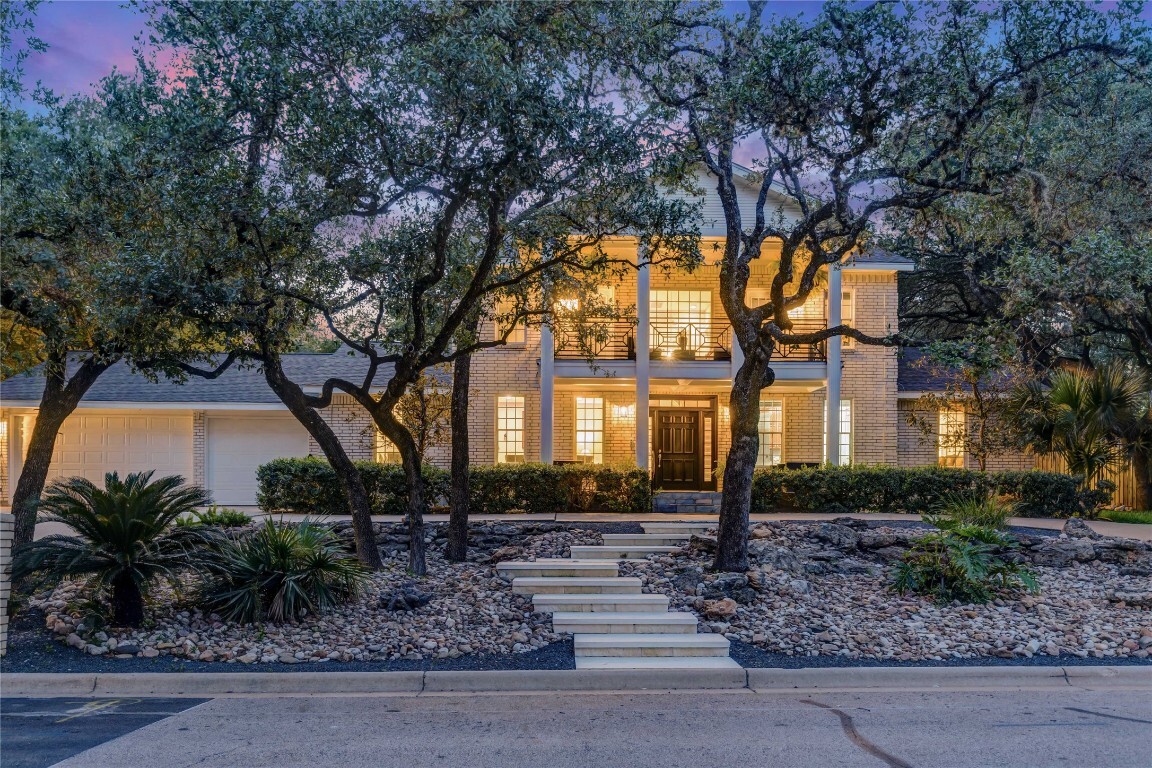 3219 Park Hills Drive  Austin TX 78746 photo