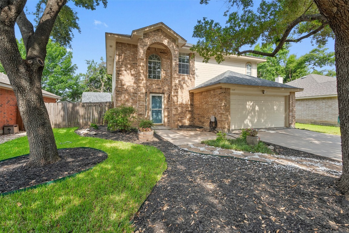 Property Photo: 2107 Aster Way TX 78664