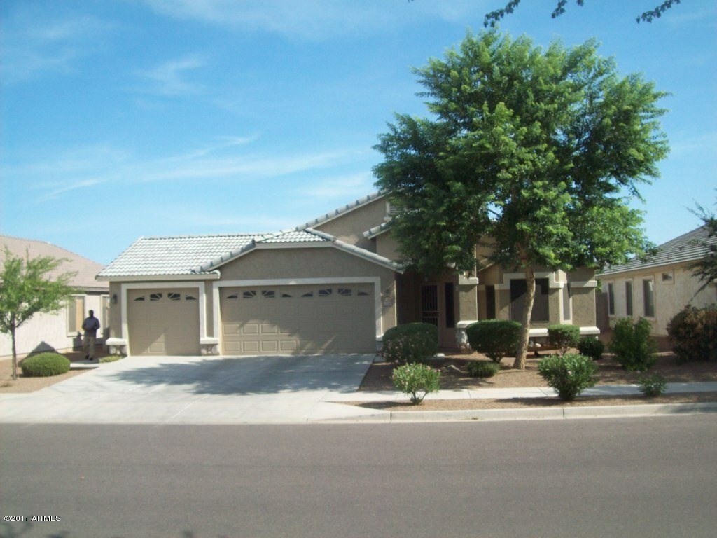 Property Photo: 2132 W Carter Road AZ 85041