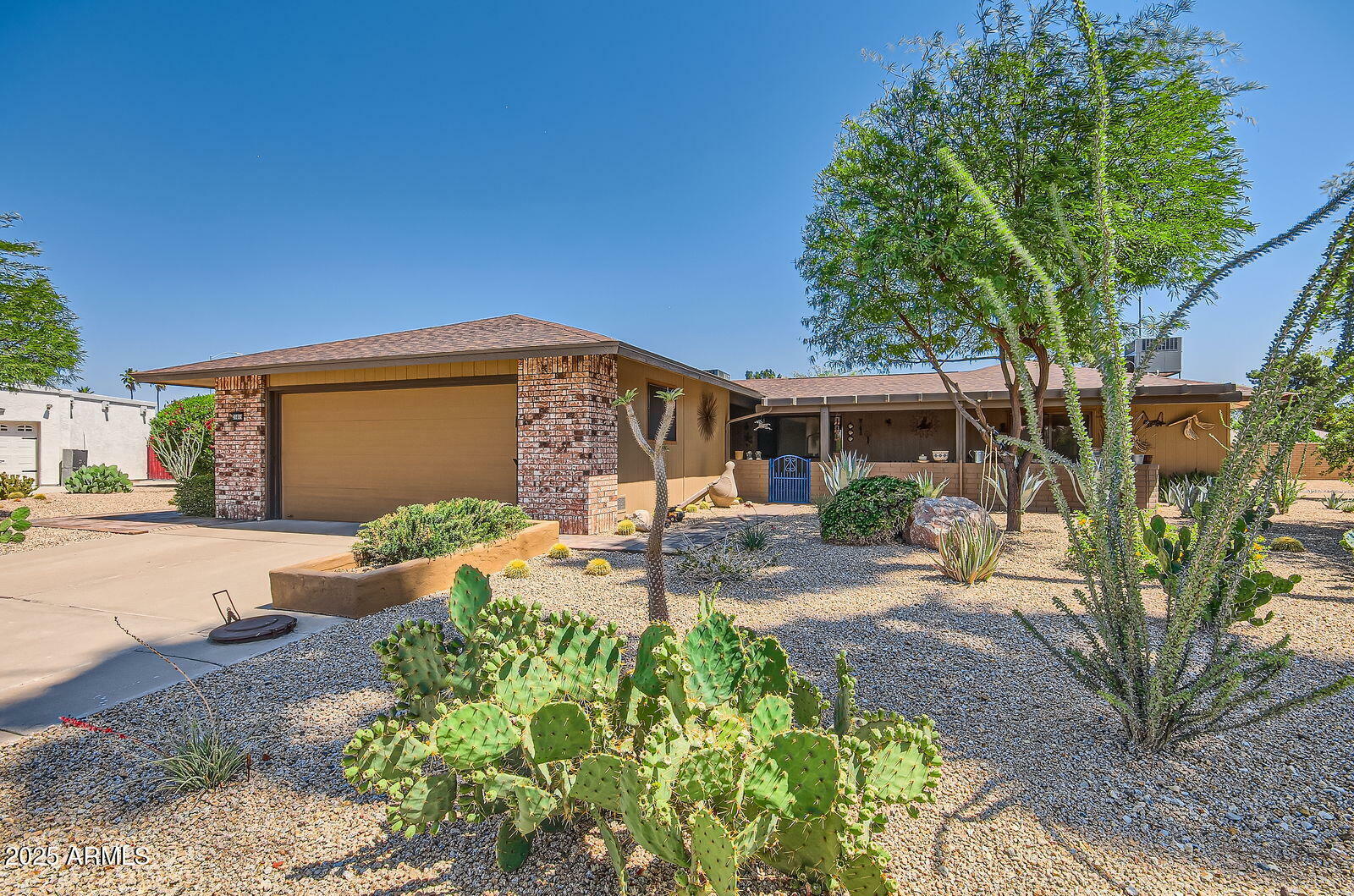 Property Photo: 21019 N Totem Drive AZ 85375