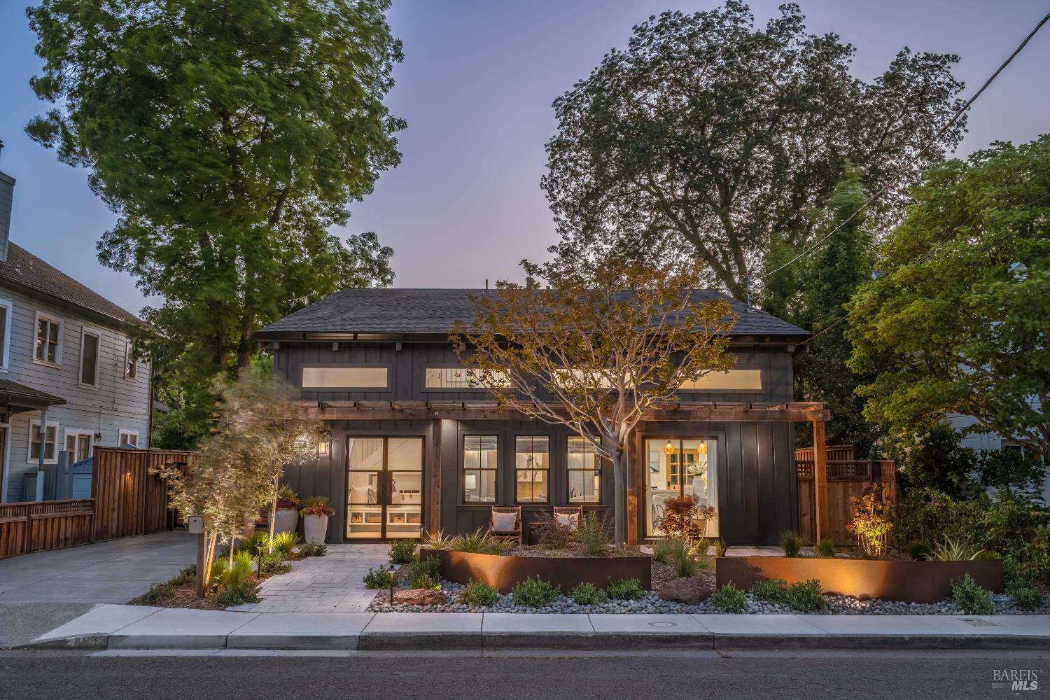 Property Photo: 825 Austin Avenue CA 95476