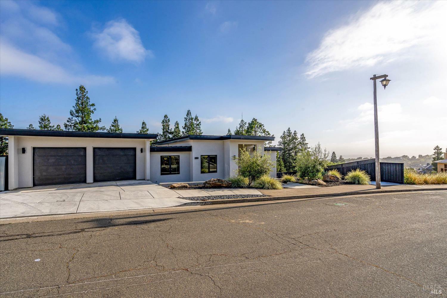 Property Photo:  1994 W Bristlecone Court  CA 95403 