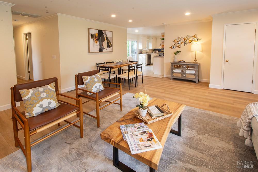 Property Photo: 293 Siesta Way CA 95476