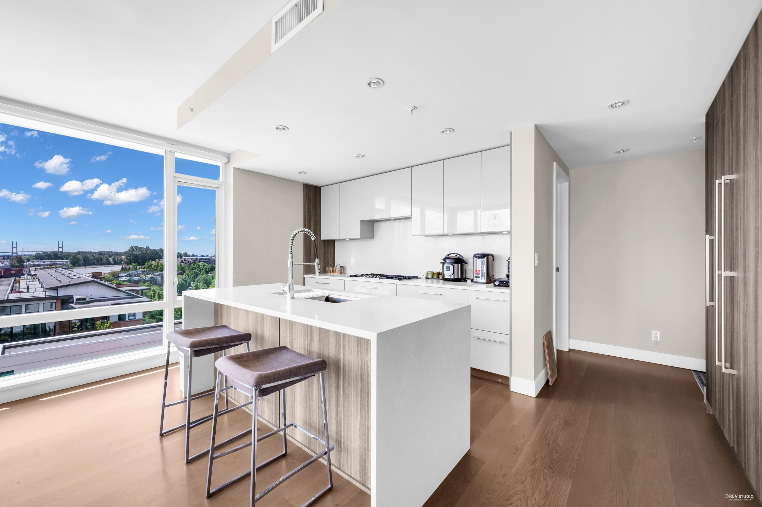 Photo de la propriété:  210 Salter Street 808  BC V3M 0J9 