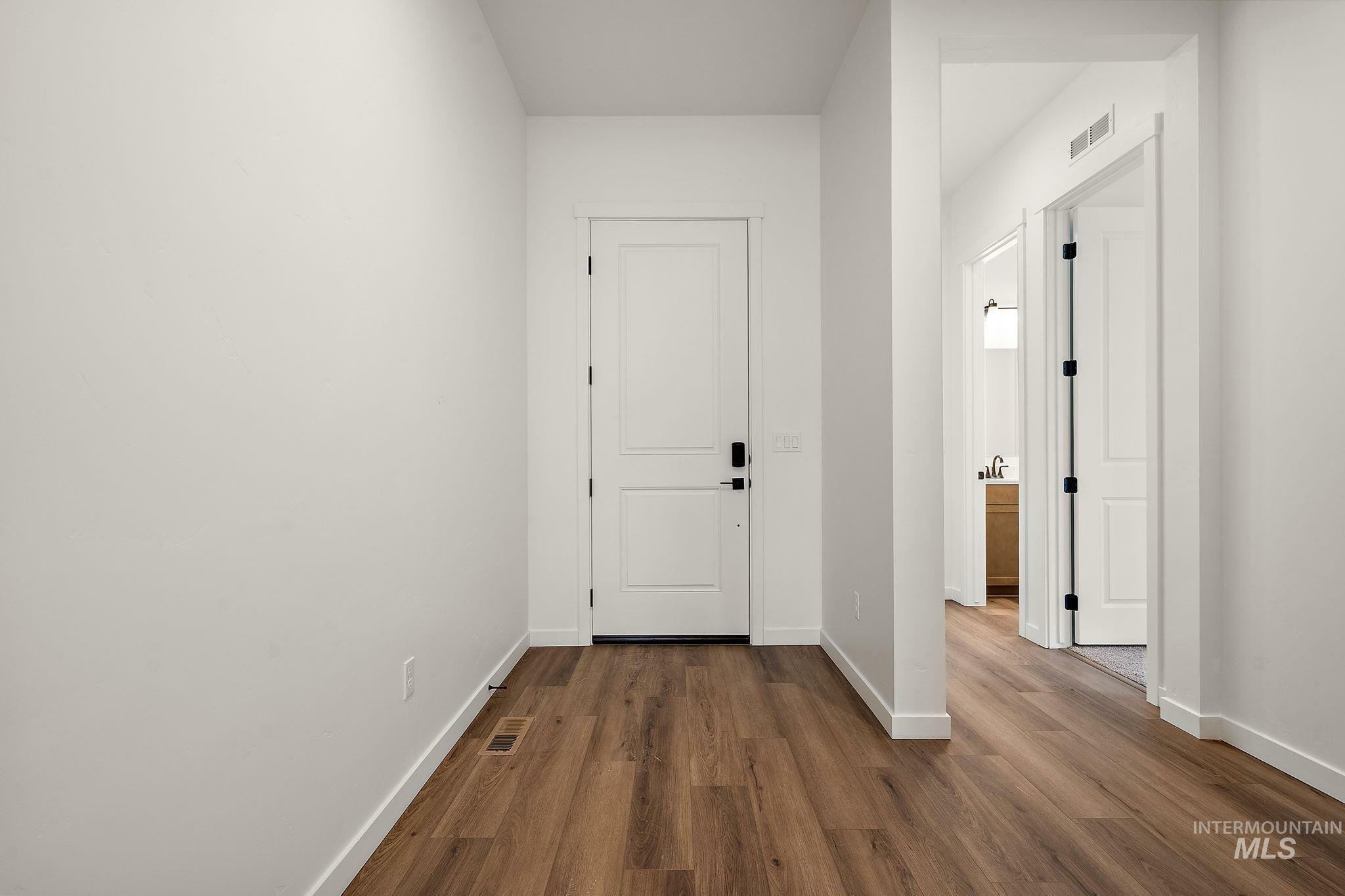 Property Photo:  1443 White Cliffs St  ID 83644 