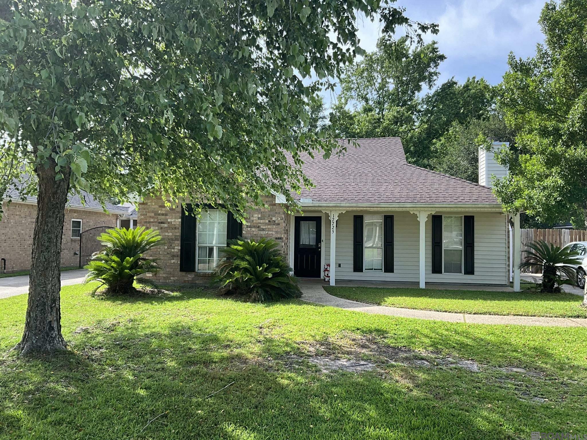 17725 Nine Oaks Ave  Saint George LA 70817 photo