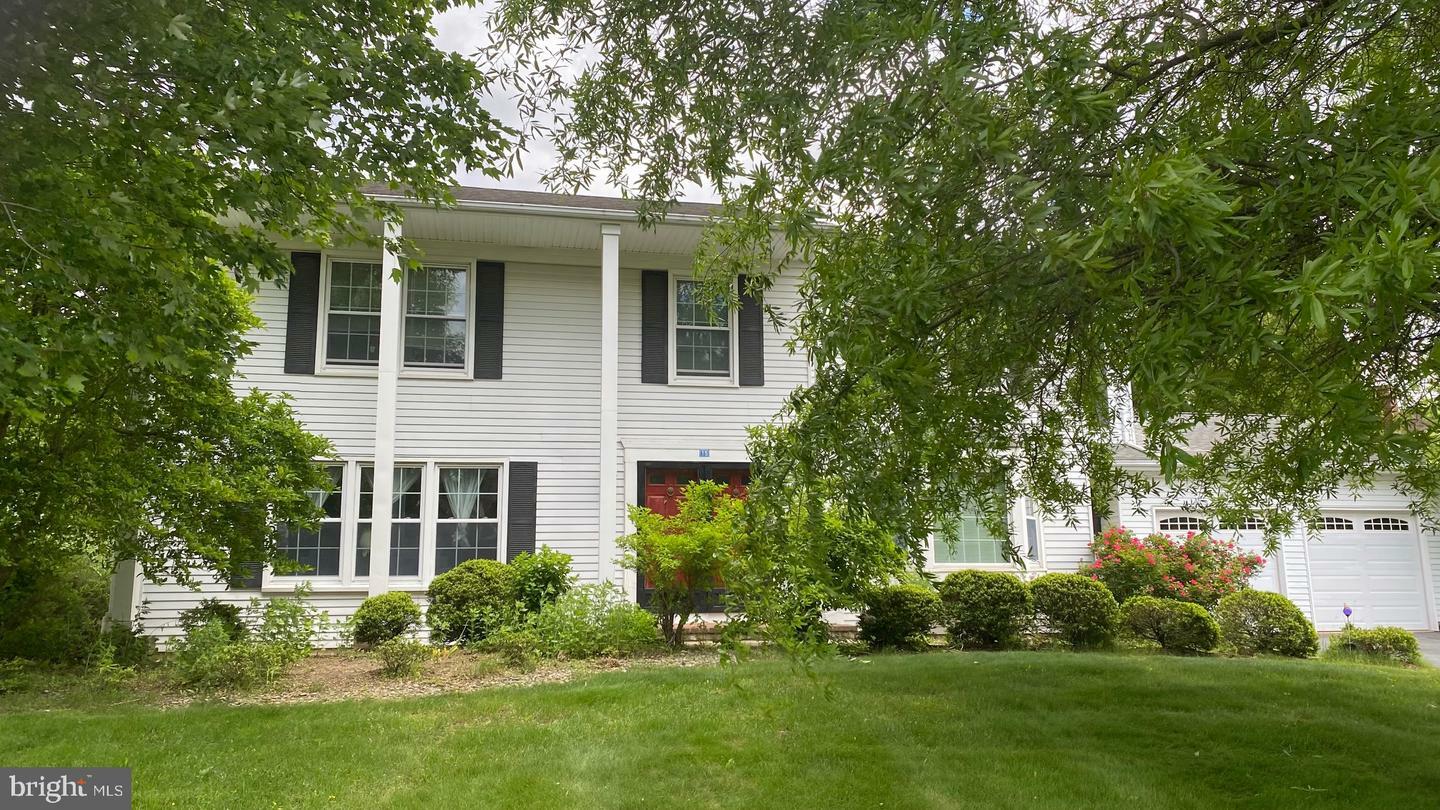 15 Titus Lane  Plainsboro NJ 08536 photo