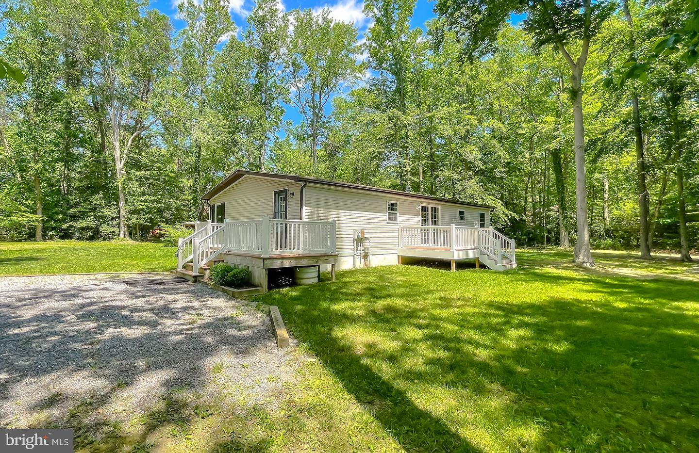 Property Photo: 23672 Myrtle Point Road MD 20619