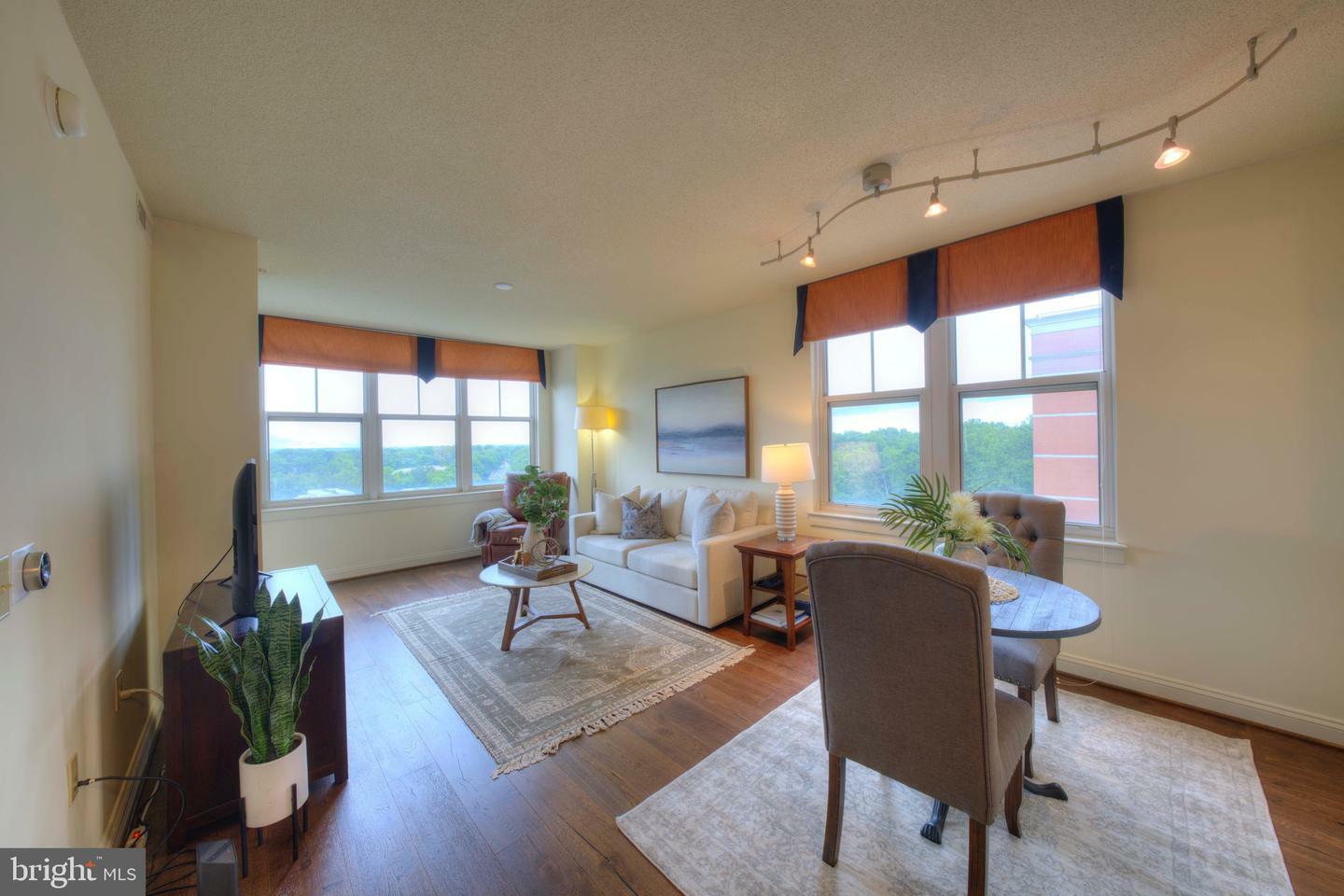 Property Photo: 11760 Sunrise Valley Drive 703 VA 20191