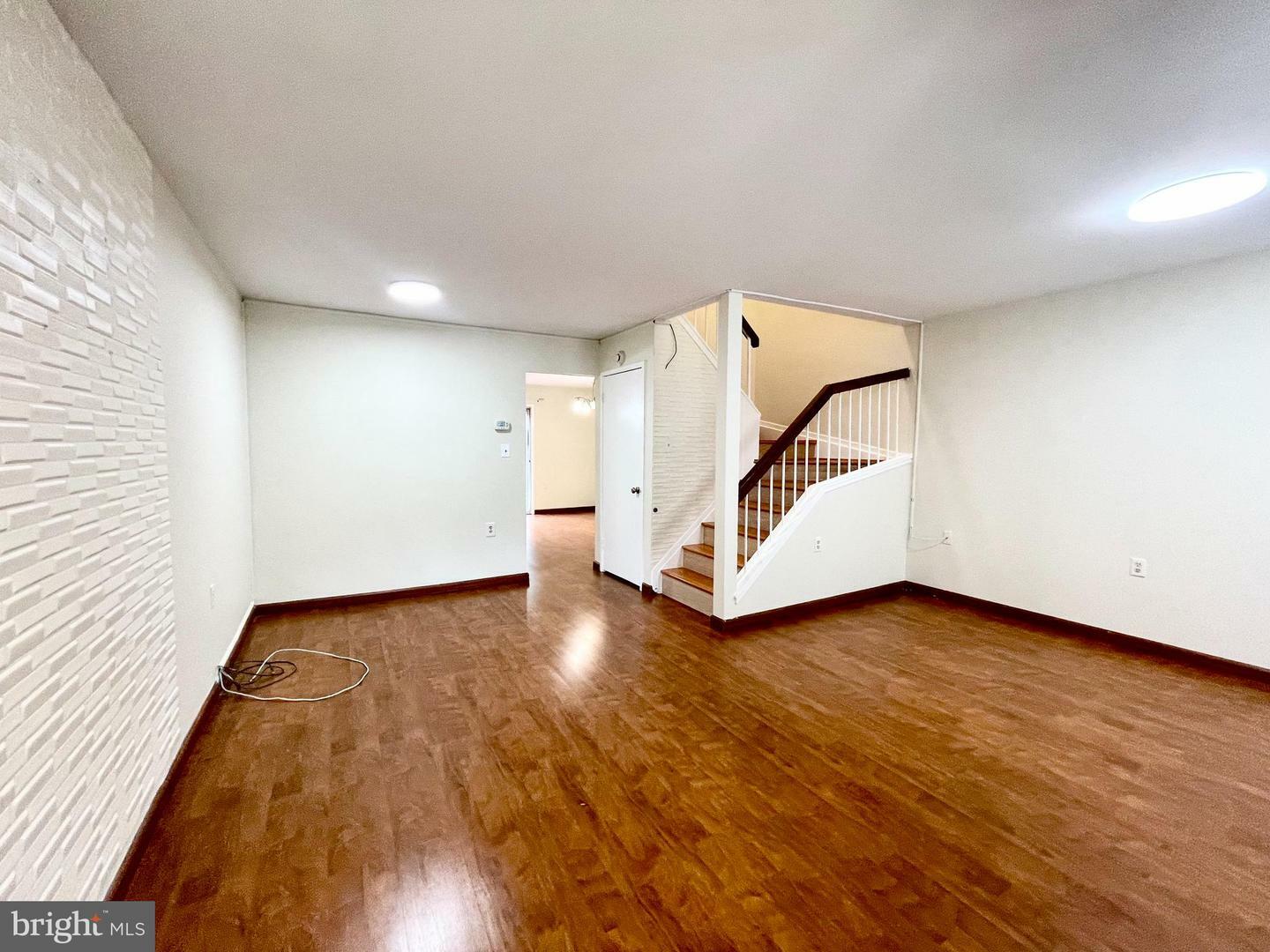 Property Photo: 3874 Marquis Place VA 22192