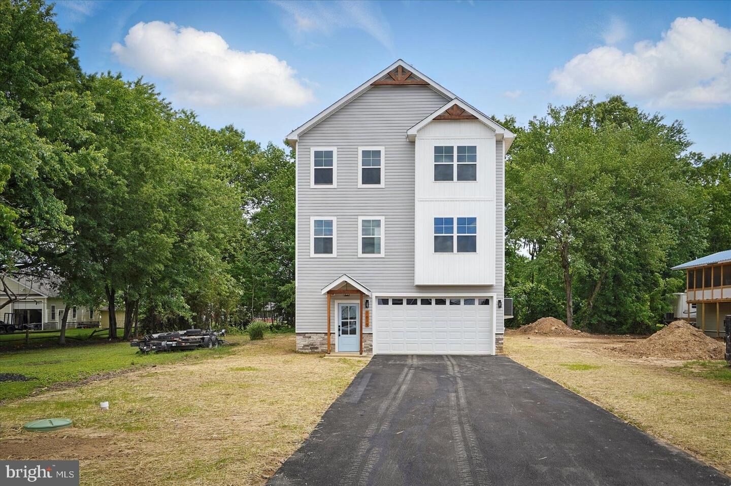 Property Photo:  1619 Holly Tree Road  MD 21220 