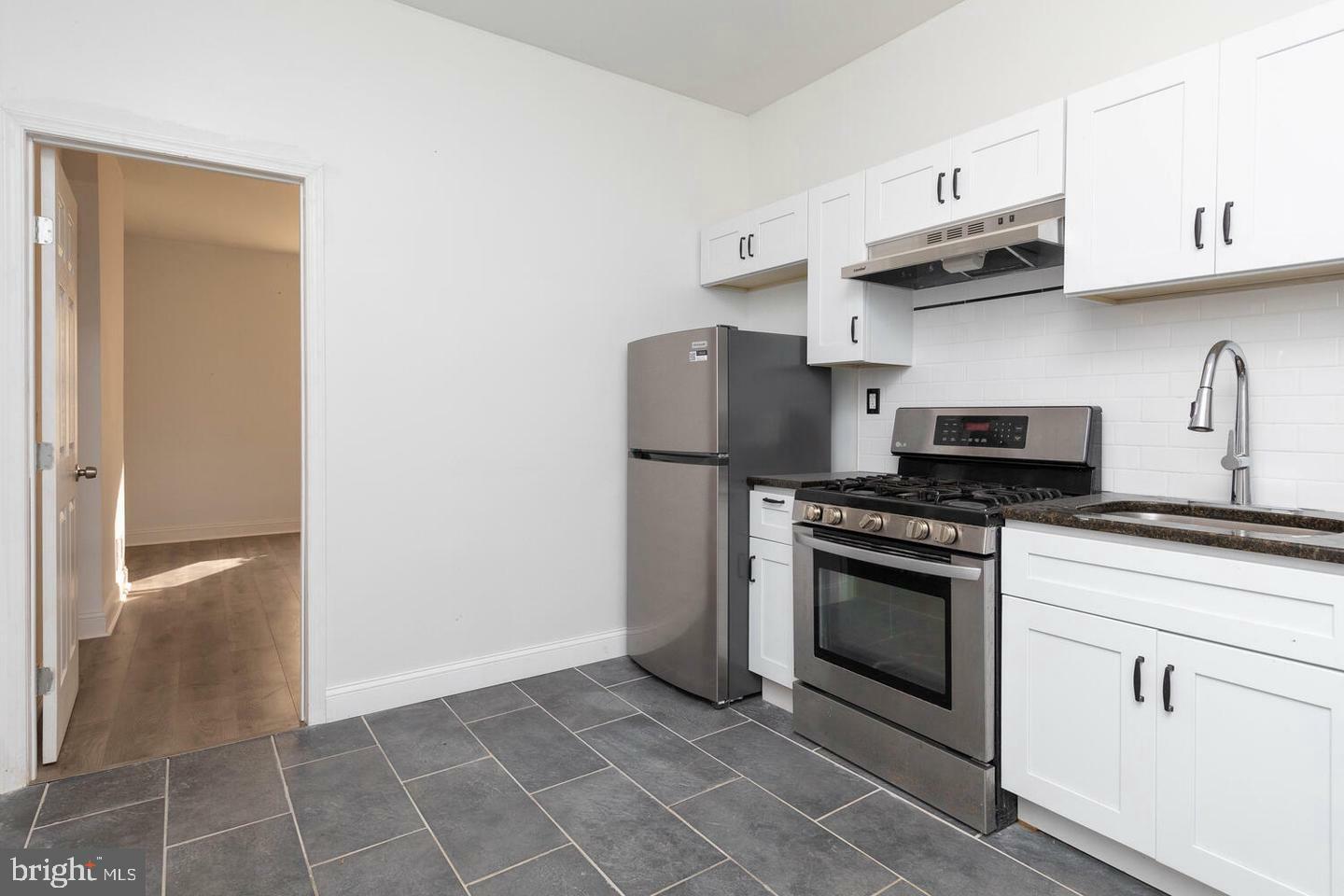 Property Photo: 2535 N Front Street PA 19133