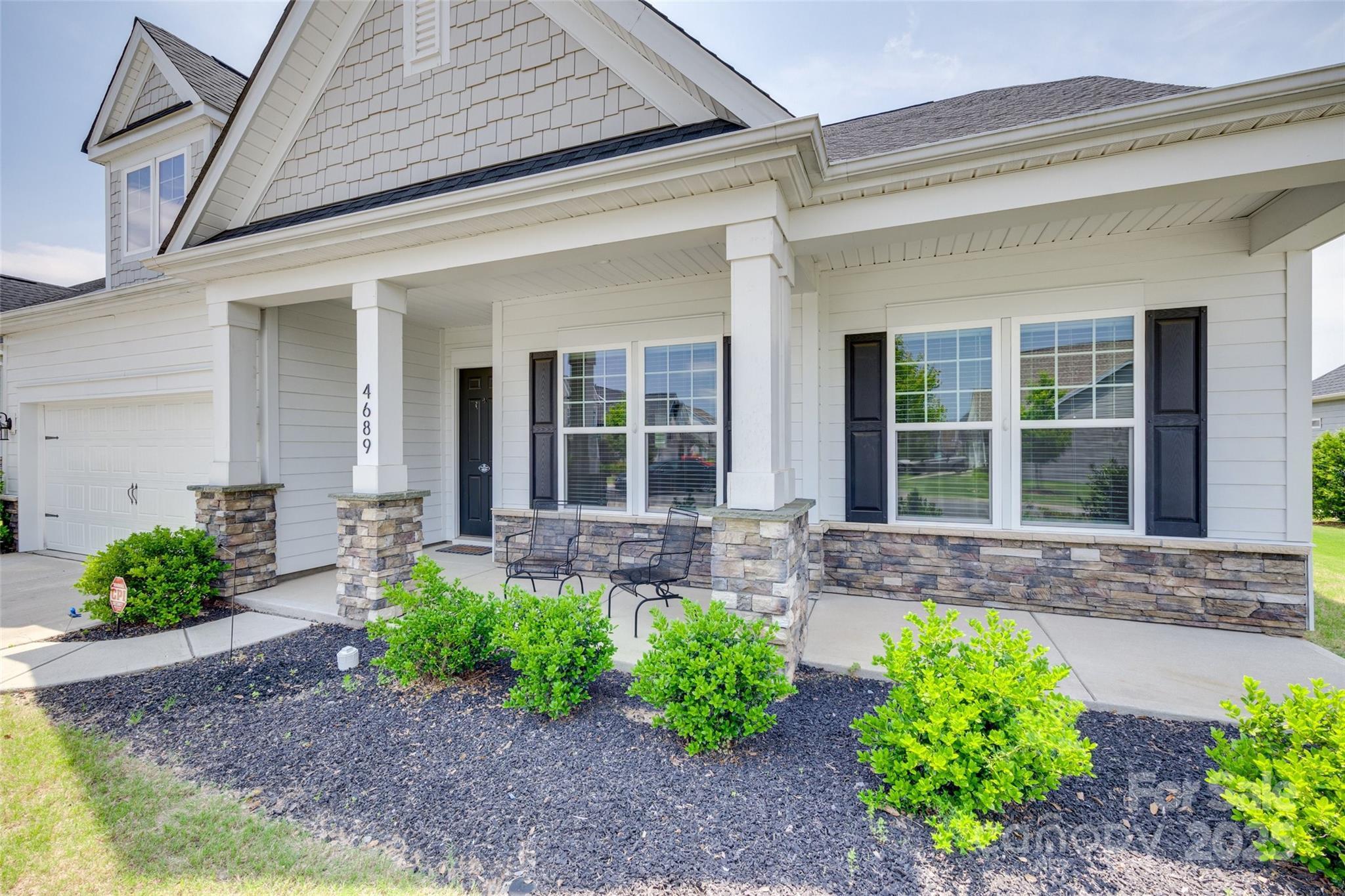 Property Photo: 4689 Kingswood Drive SC 29707