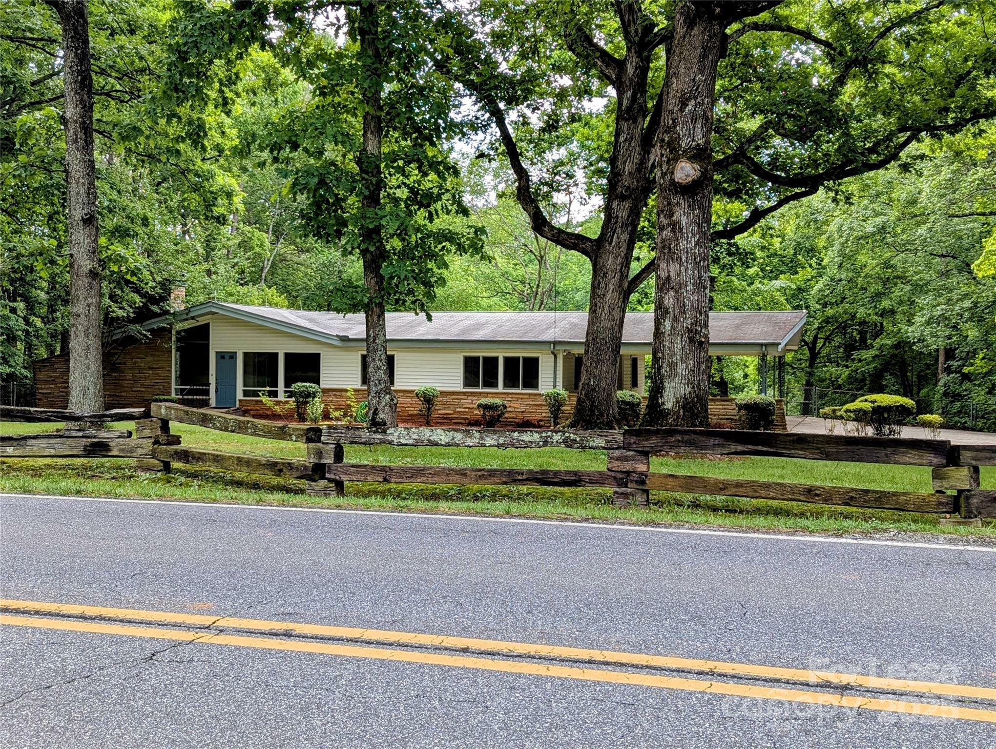 Property Photo: 4254 Asbury Church Road NC 28092