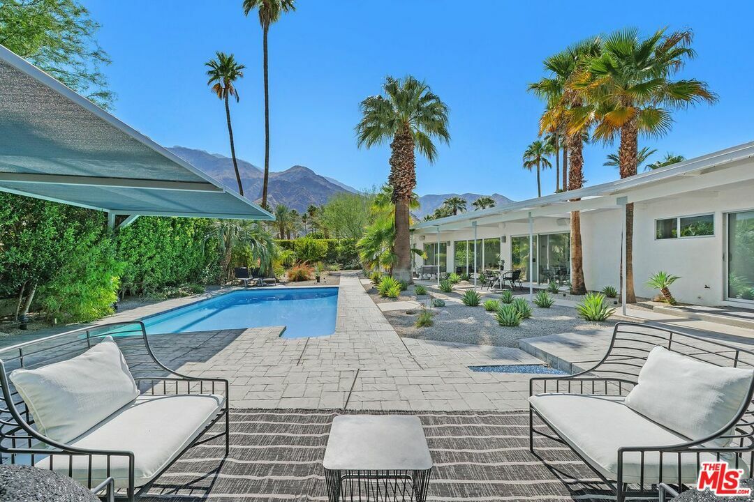 Property Photo: 475 W Stevens Rd CA 92262