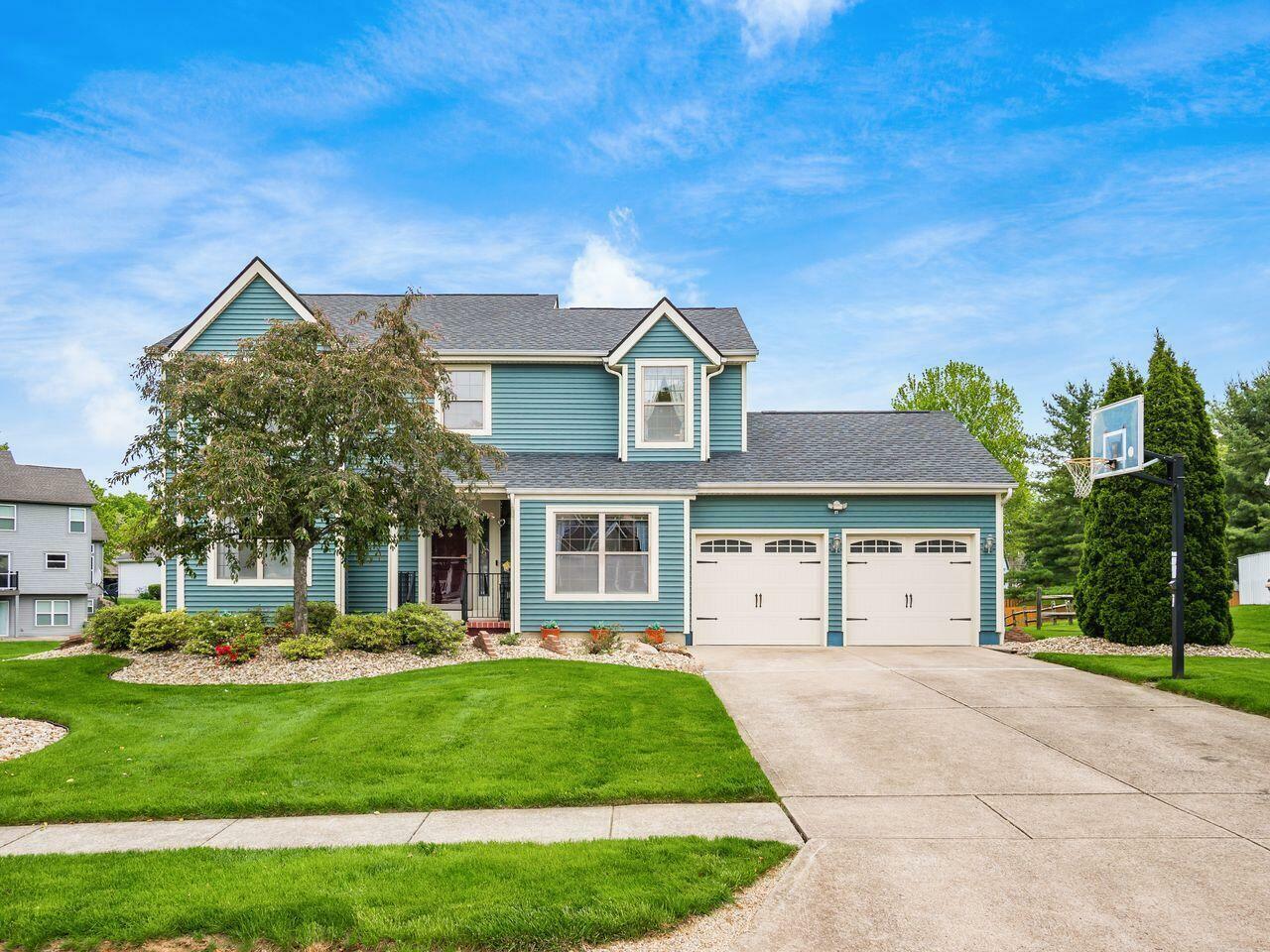Property Photo: 366 Meadow View Drive OH 43065