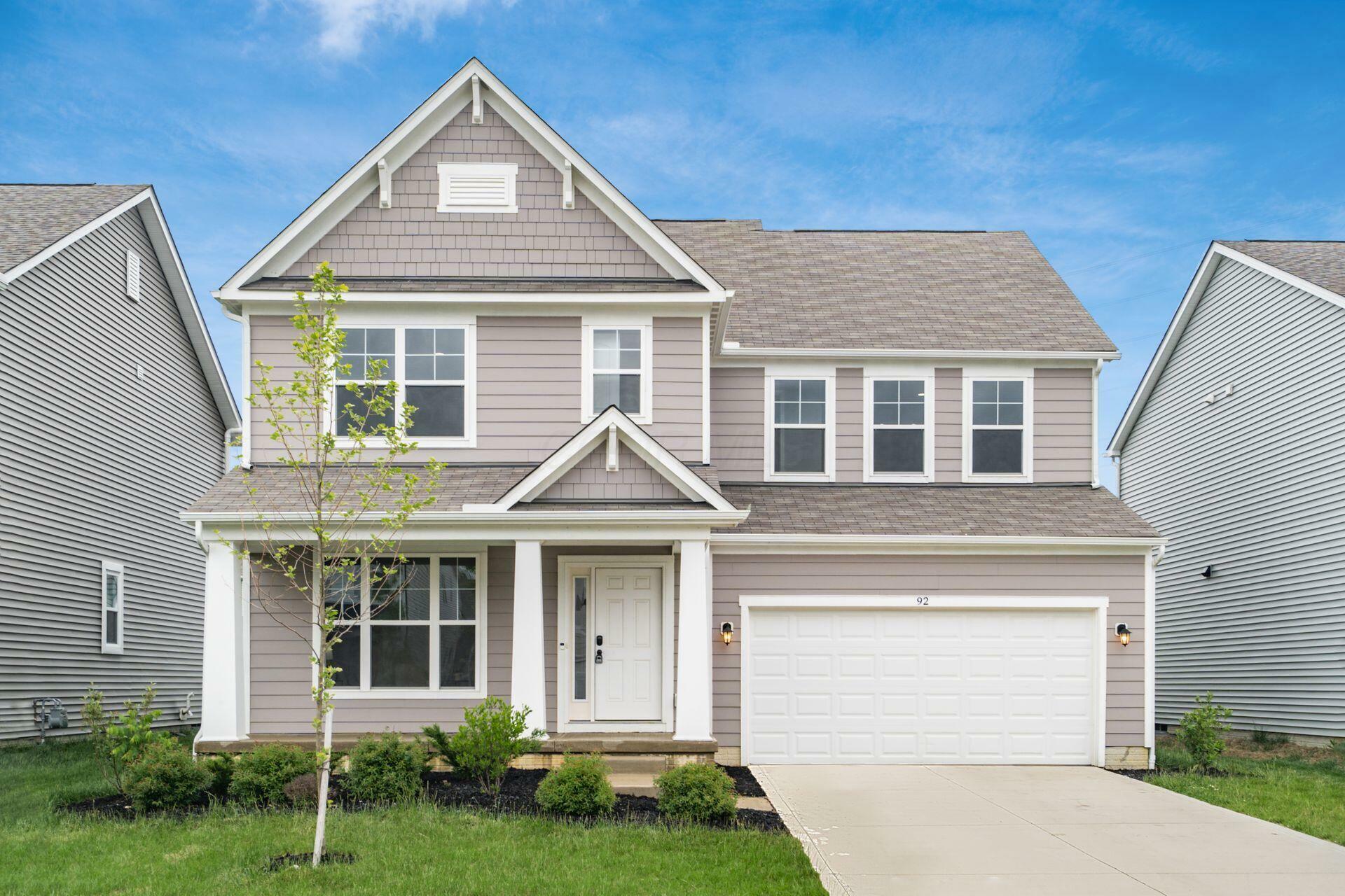 Property Photo:  92 Sienna Glenn Drive  OH 43035 