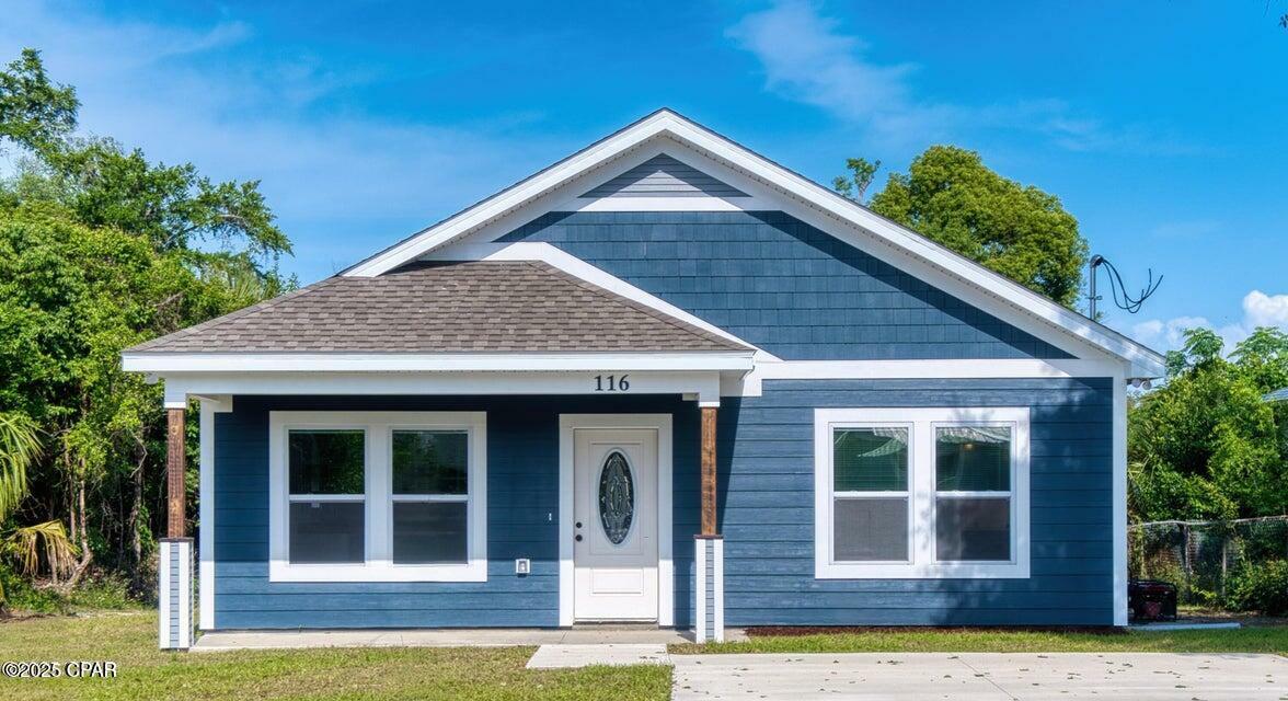 Property Photo: 116 N East Avenue FL 32401