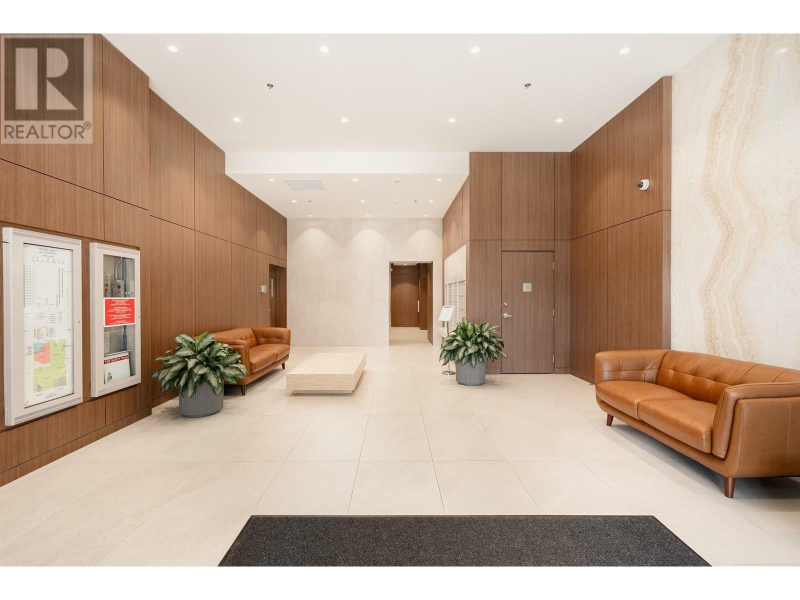 Photo de la propriété:  6655 Buswell Street 711  BC V6Y 0M4 