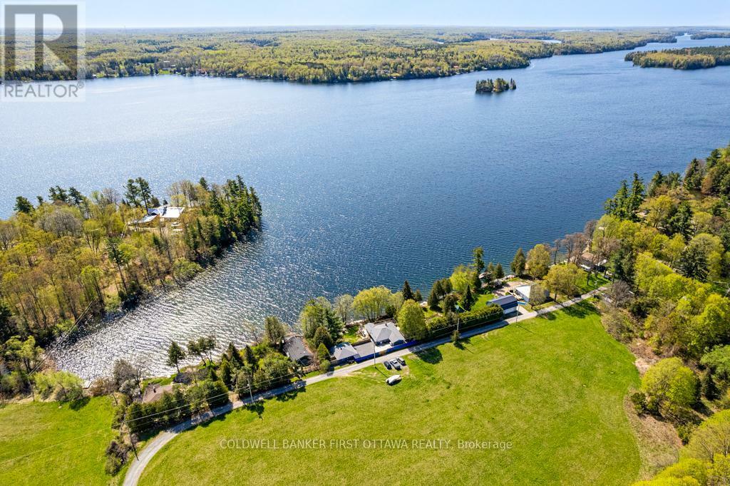 Property Photo: 889 Jones Point Road ON K7H 3C7
