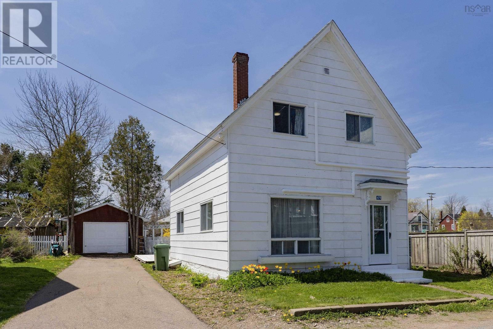 Property Photo: 49 Chapel Street NS B0M 1S0