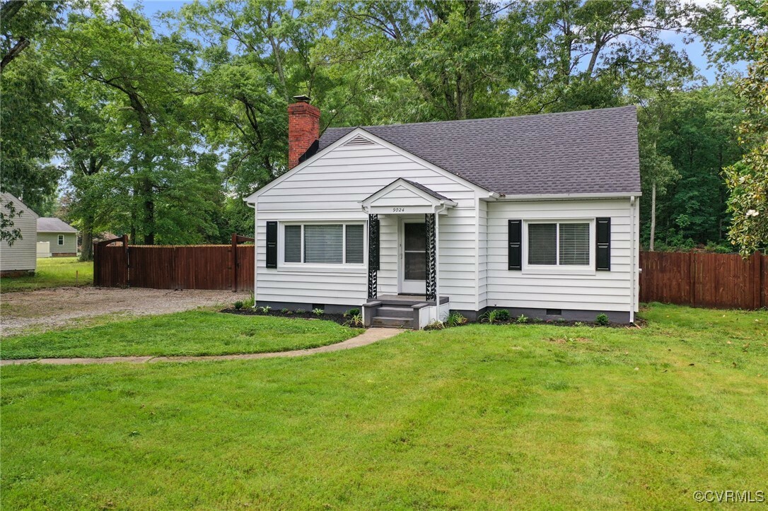 Property Photo: 9024 Courthouse Road VA 23832