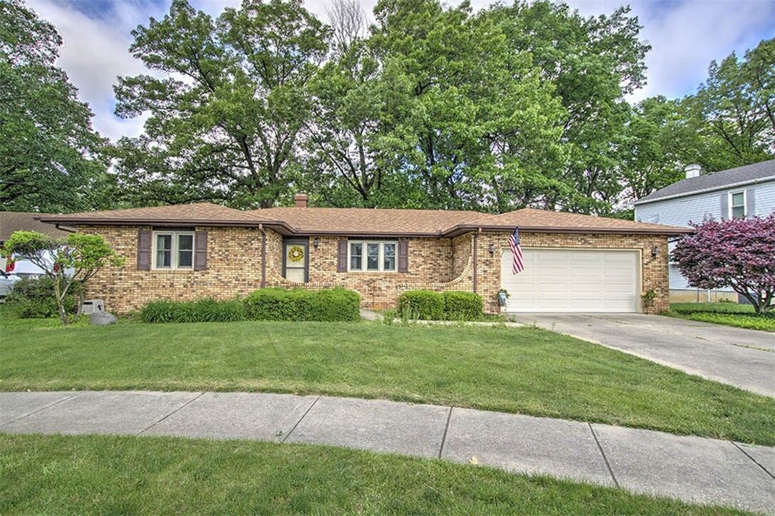 Property Photo: 993 Cedar Hill Drive IL 62521