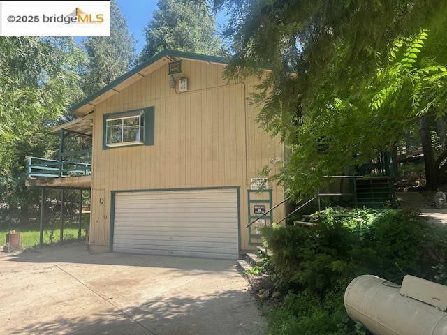 Property Photo:  21627 Eel River Drive  CA 95370 